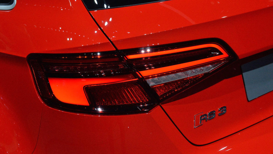 Audi RS3 facelift- Poze reale