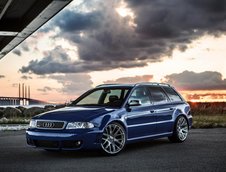 Audi RS4 Avant de 480 CP