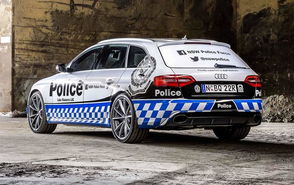 Audi RS4 Avant de politie