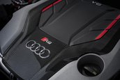 Audi RS4 si RS5 Carbon Editions