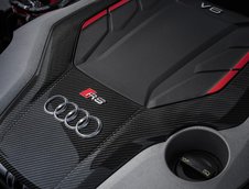 Audi RS4 si RS5 Carbon Editions