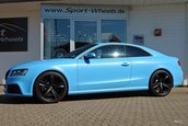 Audi RS5 bleu mat