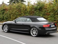 Audi RS5 Cabrio - Poze Spion