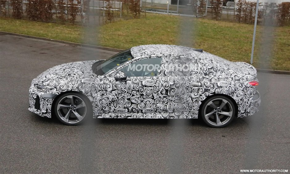 Audi RS5 Sedan - Noi poze spion