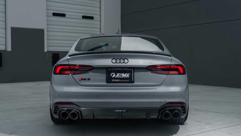 Audi RS5 Sportback de la ABT