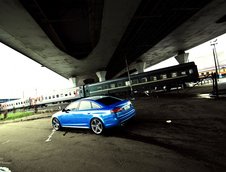 Audi RS6 albastru cromat