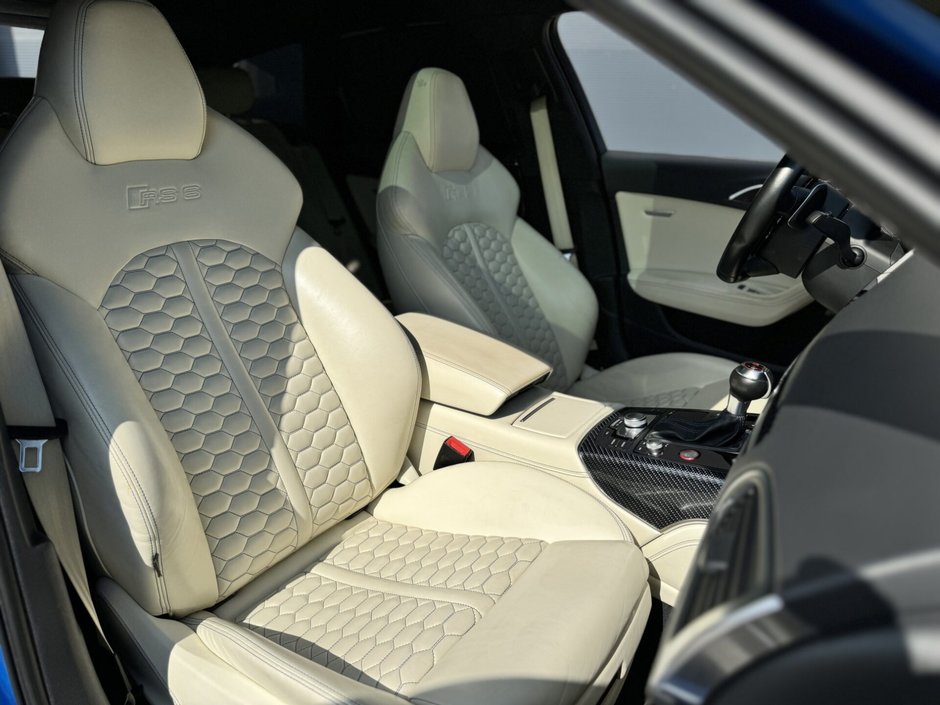 Audi RS6 Avant de vanzare