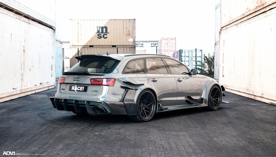 Audi RS6 Avant DTM Style