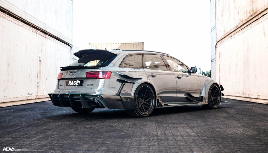 Audi RS6 Avant DTM Style