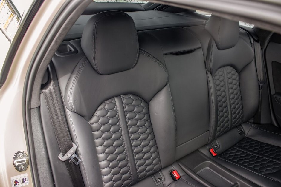 Audi RS6 Avant Performance de vanzare