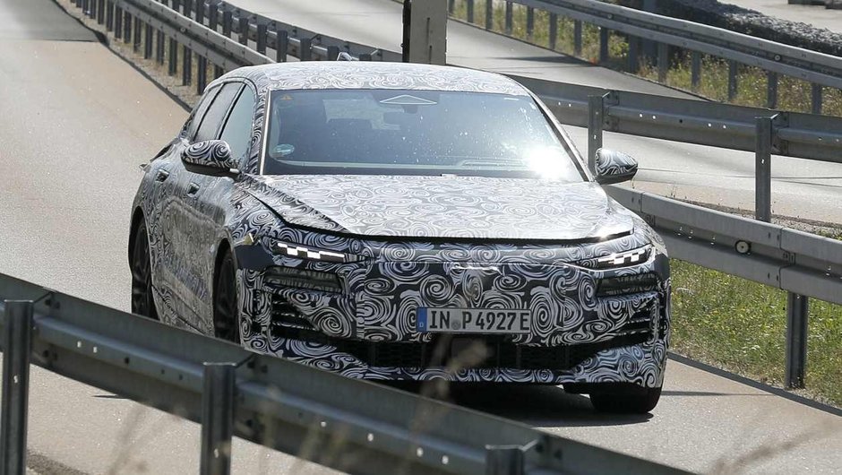 Audi RS6 E-Tron - Poze Spion