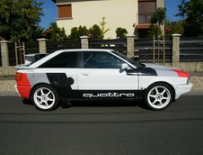 Audi S2 cu motor W12