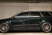 Audi S4 transformat in RS4