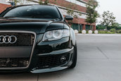 Audi S4 transformat in RS4