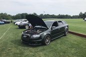 Audi S4 transformat in RS4