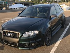 Audi S4 transformat in RS4