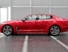 Audi S5 Sportback vs Kia Stinger