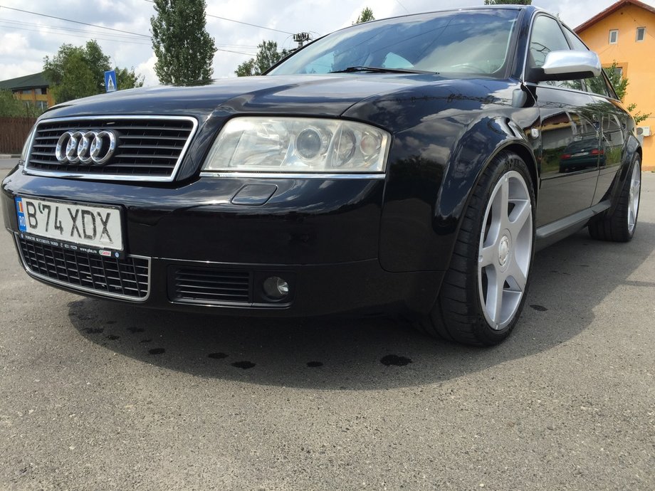 Audi S6 V8