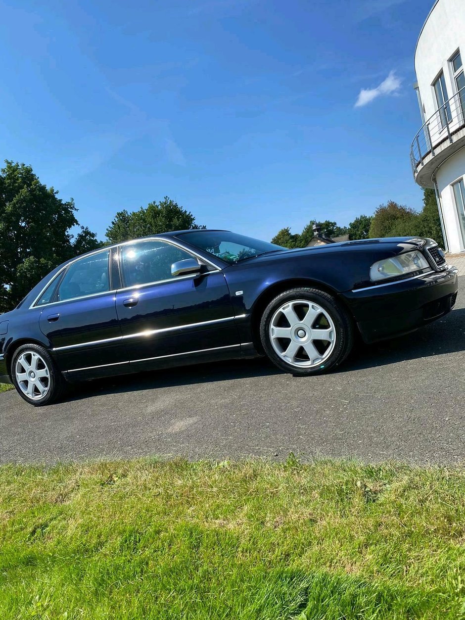 Audi S8 de 600 CP