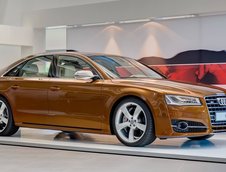 Audi S8 in Ipanema Brown