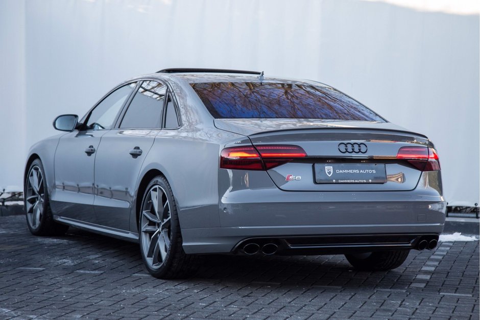 Audi S8 Plus de vanzare