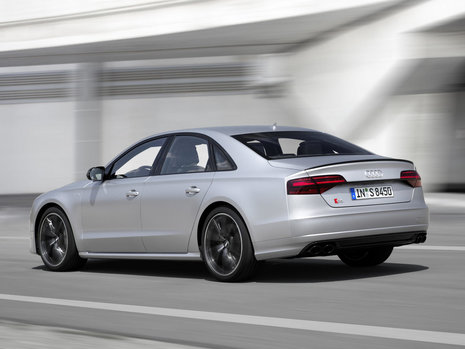 Audi S8 Plus