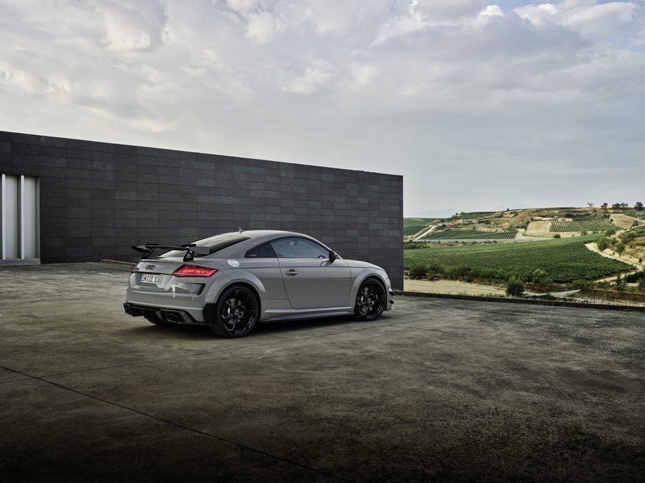 Audi TT RS Coupe Iconic Edition