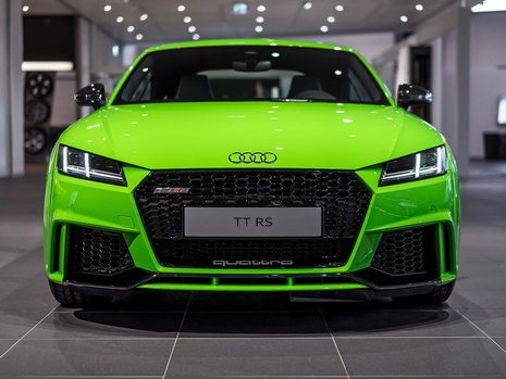 Audi TT-RS in culoarea Lime Green