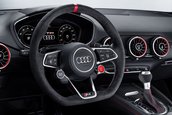 Audi TT RS si R8 cu elemente Audi Performance