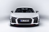 Audi TT RS si R8 cu elemente Audi Performance