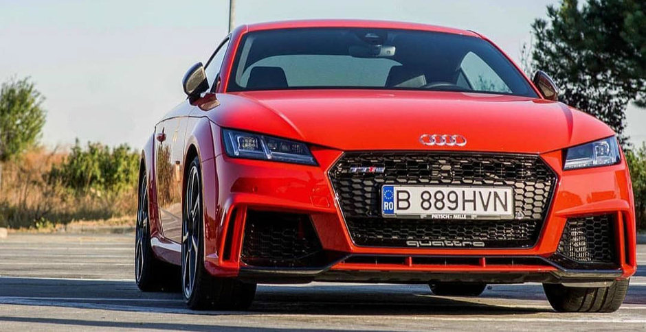 Audi TTRS, distractie cu 400 cp pe strazile din Romania