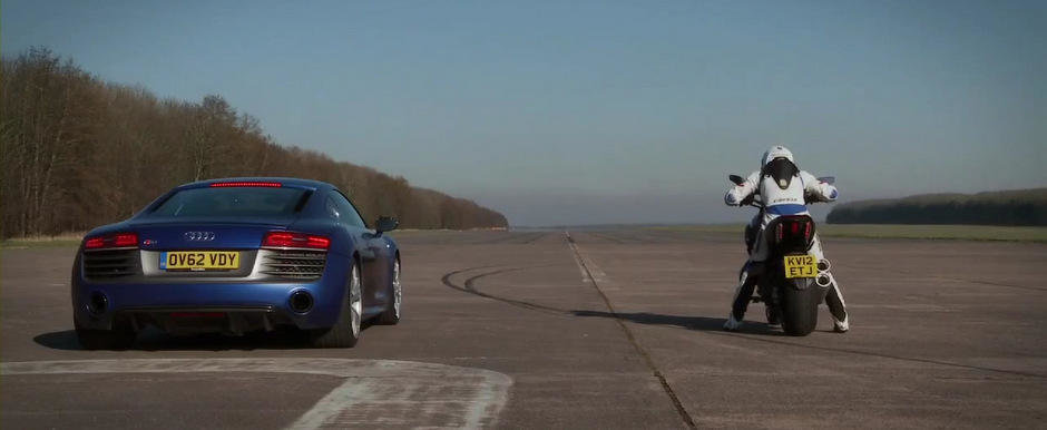 Auto vs Moto: Noul Audi R8 V10 Plus provoaca la duel modelul Ducati Diavel