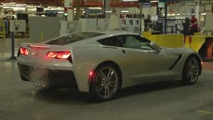 Autoblog face un tur al fabricii Corvette Stingray din Kentucky