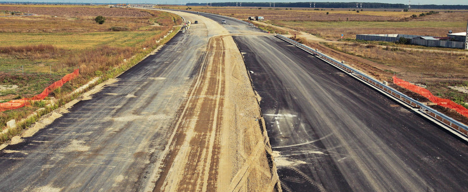 Autoritatile isi bat in continuare joc de soferi. Autostrada Sibiu-Pitesti ramane tot in aer