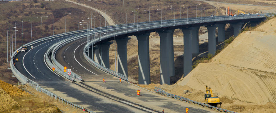 Autostrada Orastie-Sibiu are grave probleme de constructie. Aceasta este concluzia la care a ajuns o asociatie de ingineri Autostrada Orastie-Sibiu are grave probleme de constructie. Aceasta este concluzia la care a ajuns o asociatie de ingineri