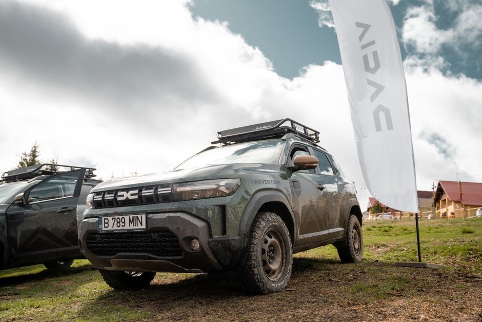Aventura off-road pe Transalpina cu Dacia Sandriders