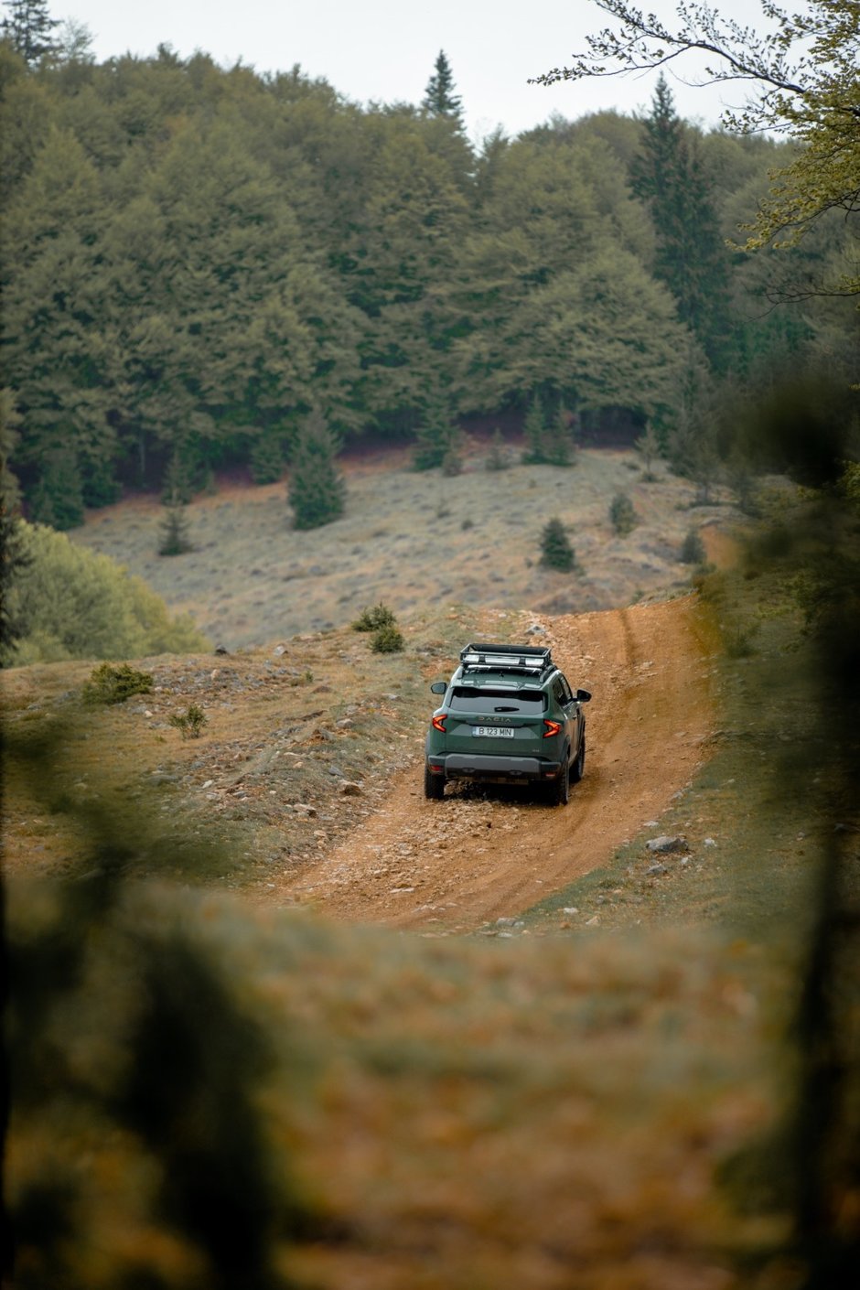 Aventura off-road pe Transalpina cu Dacia Sandriders