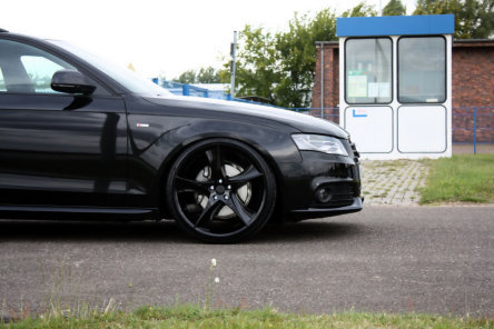 Avus Performance si Audi A4 Black Arrow