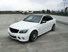 AVUS Performance tuneaza Mercedes C63 AMG