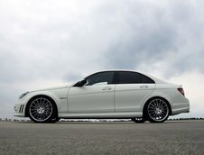 AVUS Performance tuneaza Mercedes C63 AMG