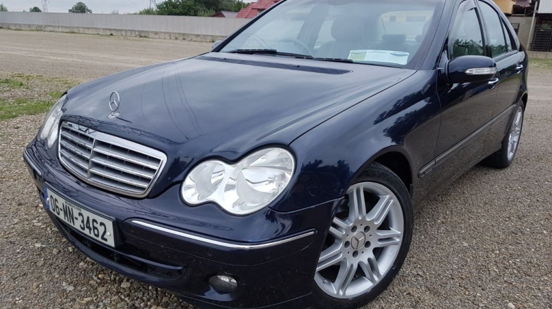 Ax came Mercedes C-CLASS W203 2006 berlina 2.2