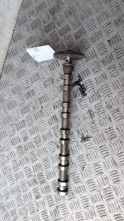 Ax cu came evacuare Volvo XC90 2.4D5 cod motor D5244T17 an 2013 cod 8692976