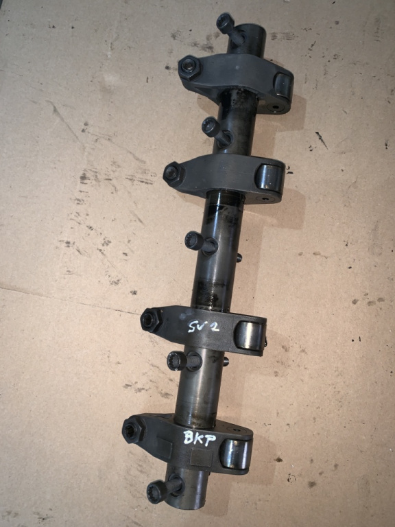 Ax injectoare Volkswagen Passat B6 [2005 - 2010] Sedan 4-usi 2.0 TDI MT (140 hp) (3C2)