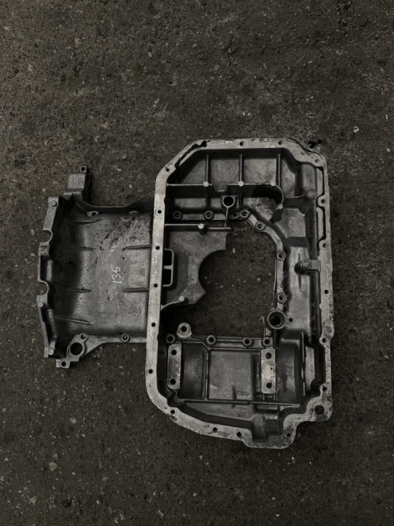 Baie de ulei Audi A6 4B/C5 [1997 - 2001] Sedan 2.5 TDI MT quattro (150 hp) AKE