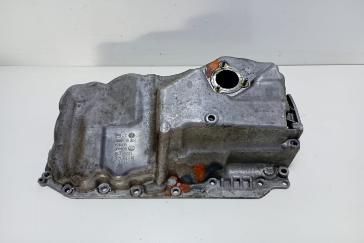 Baie ulei 13992010 BMW Seria 5 F07/F10/F11 [2009 - 2013]