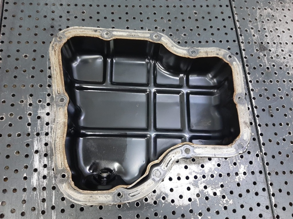 Baie ulei 2.0 b 4g63 4x4 mitsubishi outlander 1 2001-2005