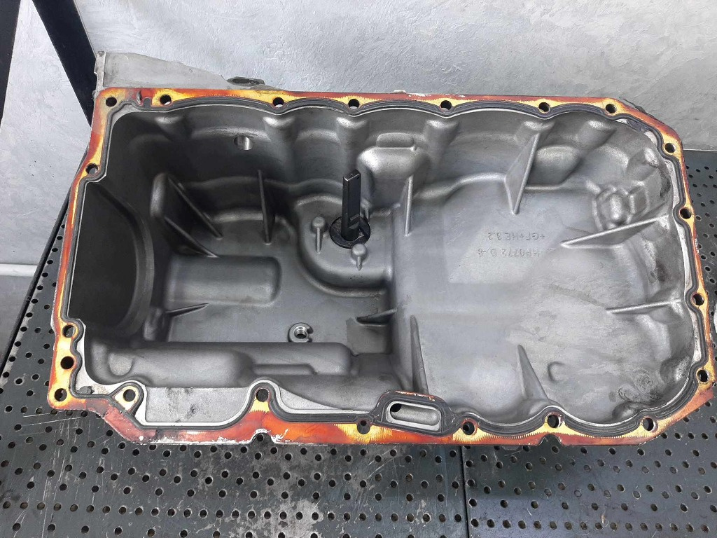 Baie ulei 2.0 d n47d20c bmw seria 1 e81 e87 seria 3 e90 e91 14341610 11137797969
