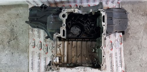 Baie ulei Audi A4 B7 2.7 TDI 163 CP BSG cod 059103603af