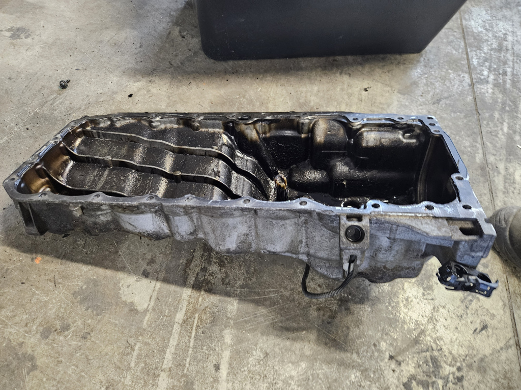 Baie ulei BMW Seria 4 F36 3.0 Motorina 2015, 7838204