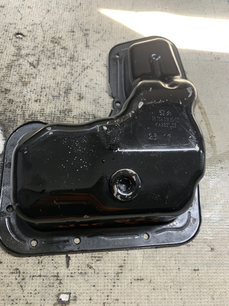 Baie ulei Citroen C3 1.2 Benzina 2016, 9675431880